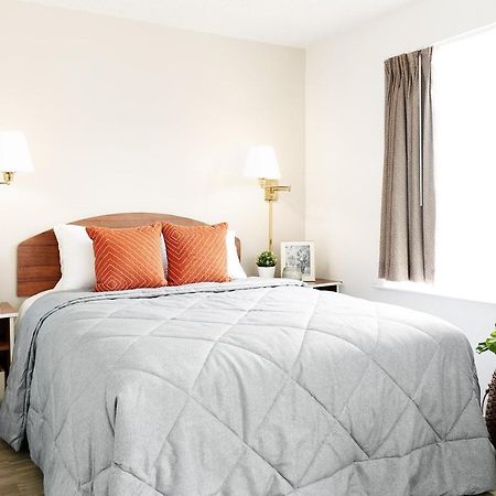 Intown Suites Extended Stay Indianapolis In -I70 Post Drive Zewnętrze zdjęcie